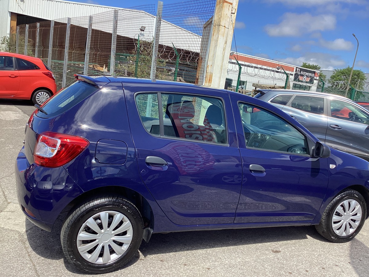 Dacia Sandero 1.2 Ambiance  très belle