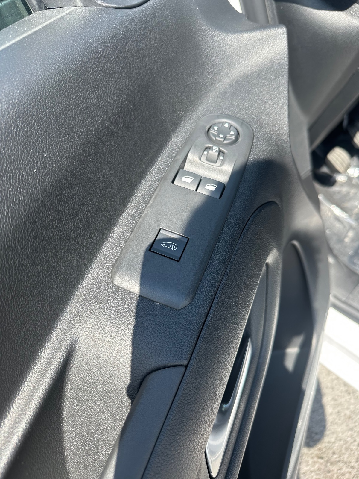 Peugeot Partner Fourgon Facelift 650 L1 1.5 BlueHDI 100 Confort / PRIX HT