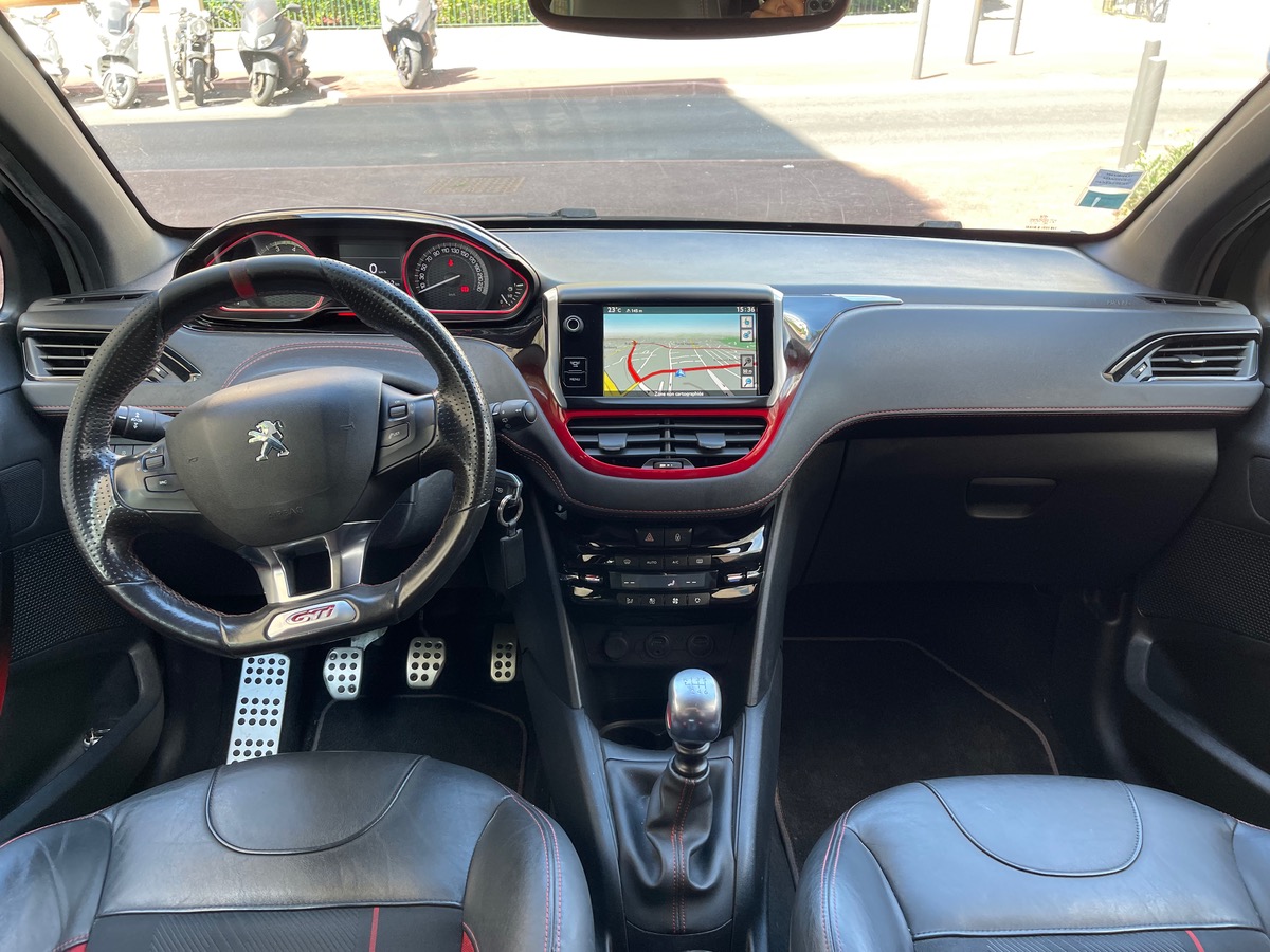 Peugeot 208 1.6 GTI 200 CV BVM6