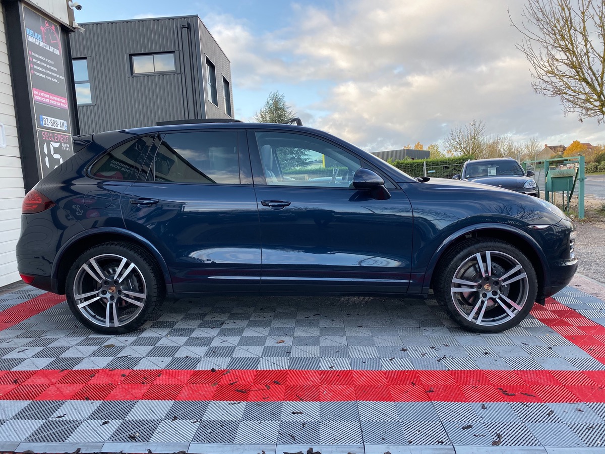 Porsche Cayenne 3.0 245 FULL TOIT+ATTELAGE 2014 m