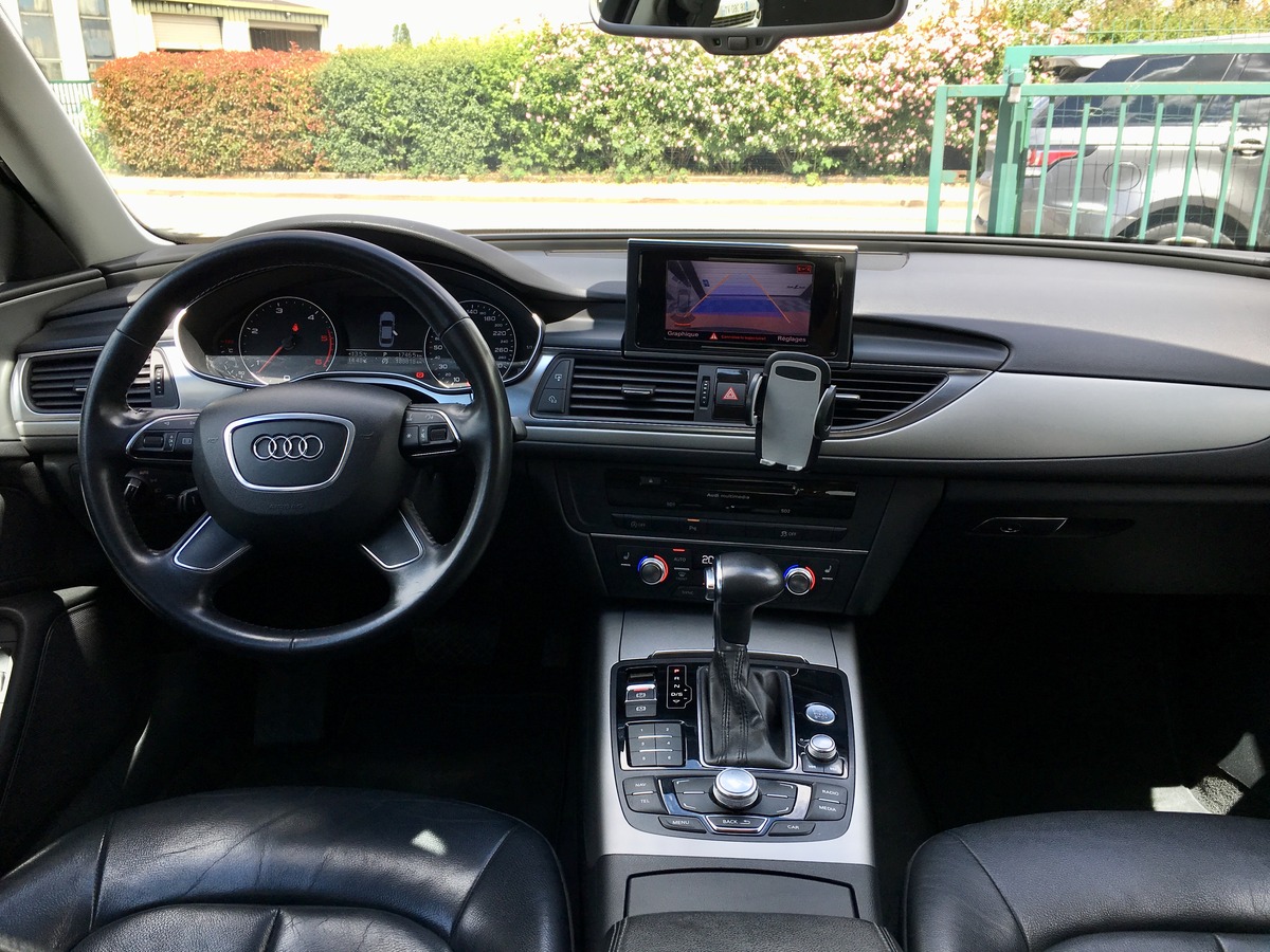 Audi A6 V6 204 AVUS CAM/CUIR ** parfait état