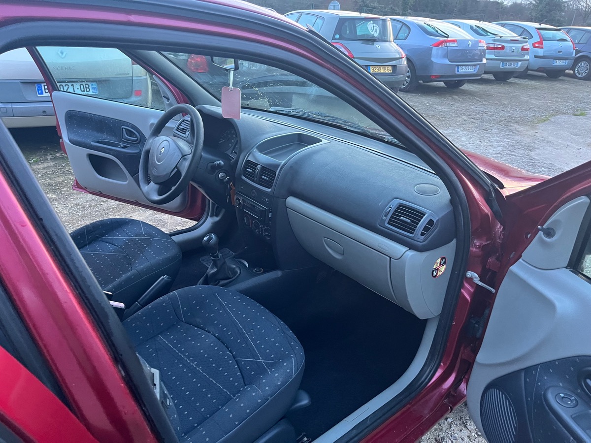 RENAULT Clio 1.5 dci 160201km