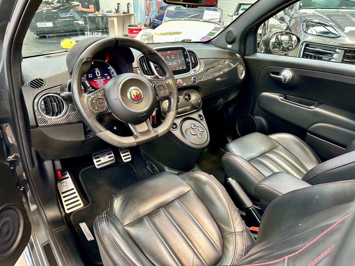 Abarth 500 II (2) 1.4 TURBO T-JET 165 695 XSR YAMAHA MSQ f