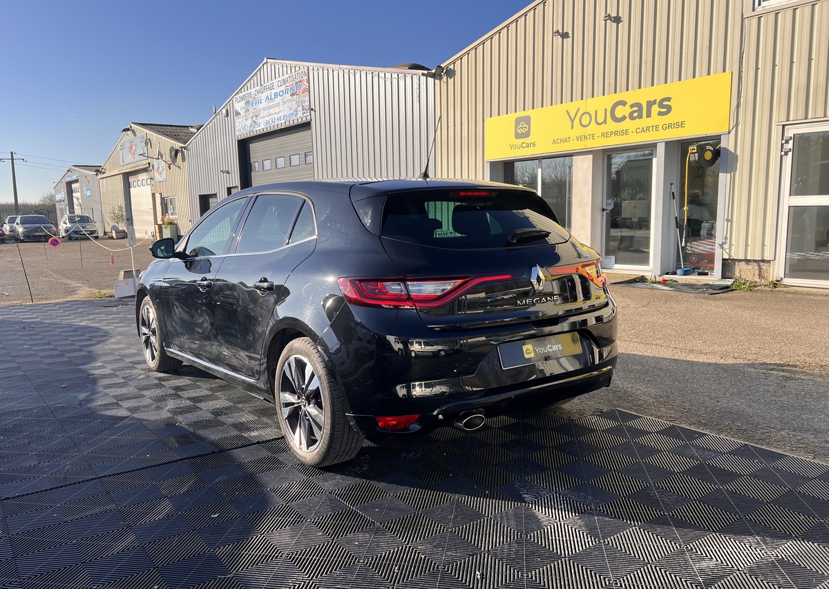 RENAULT Megane IV INTENS 1.3 TCe 140 cv Boîte auto - ENTRETIEN COMPLET - CAMERA DERECUL - CARPLAY