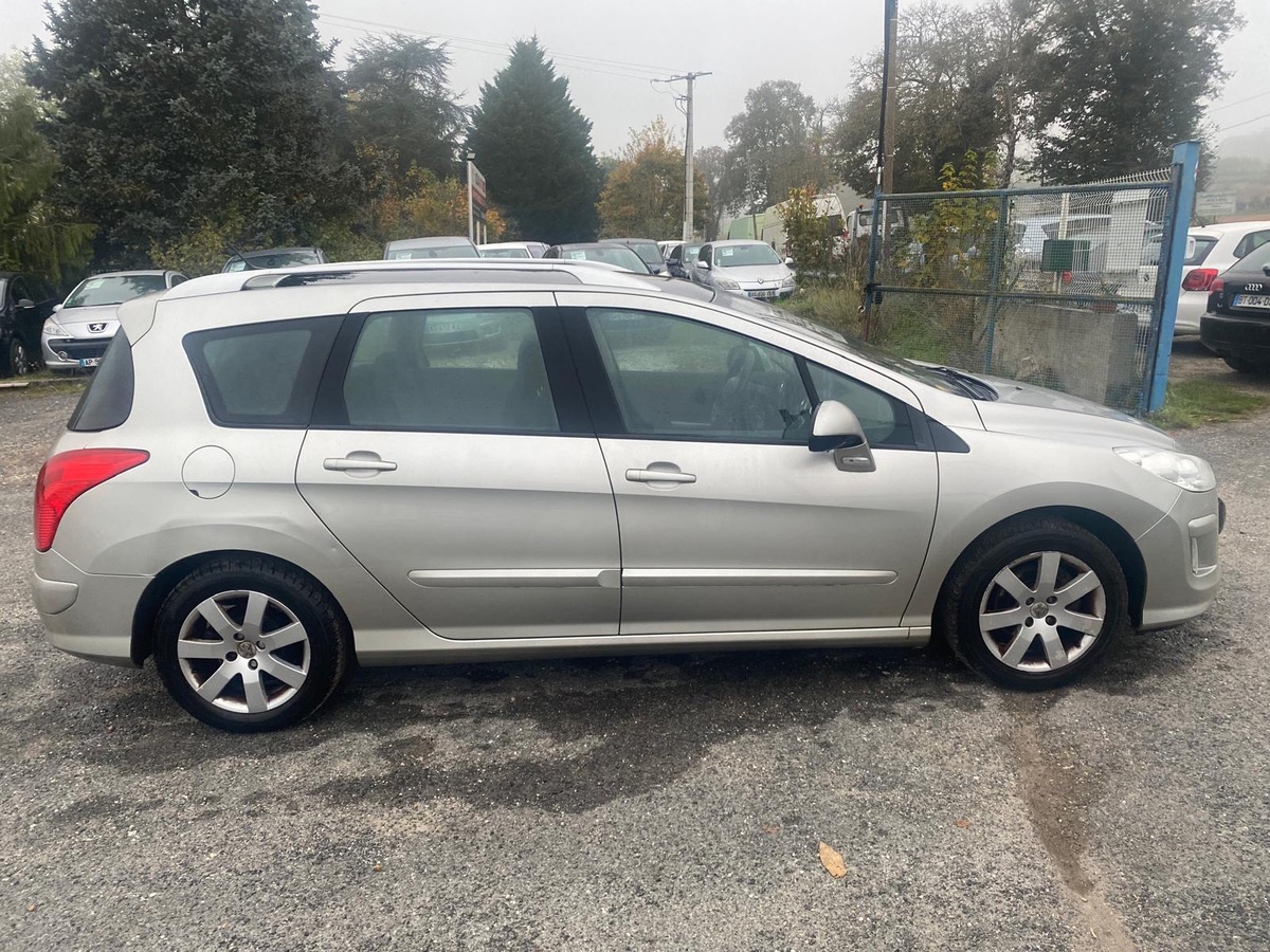 Peugeot 308 sw 1.6 hdi 112cv faible km d’origine 