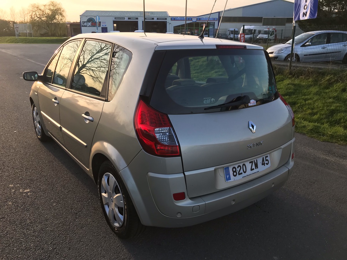 RENAULT Scenic 1.9 130cv Latitude 106194km