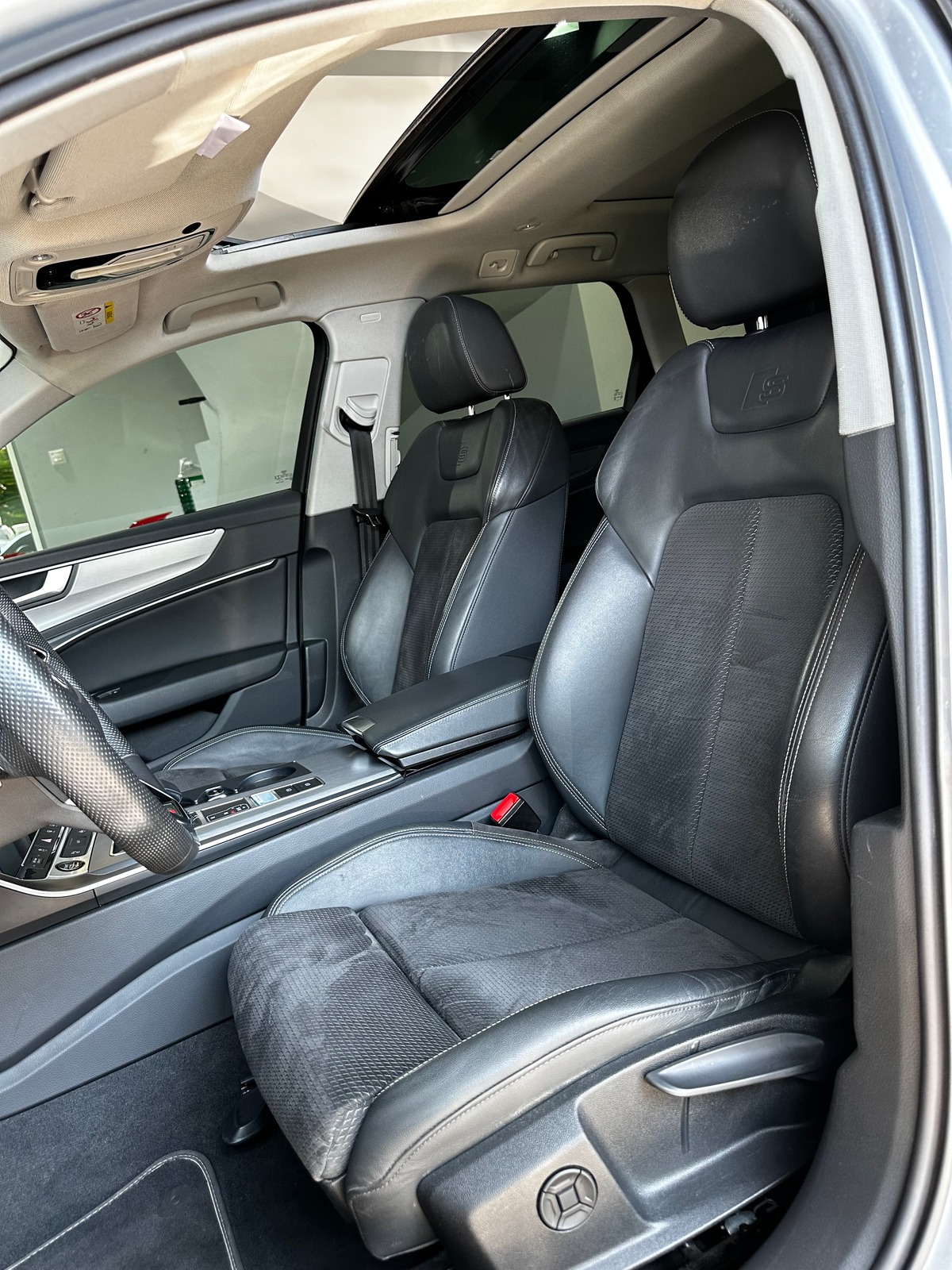 Audi A6 Avant 55 TFSI e 367 ch S-Line