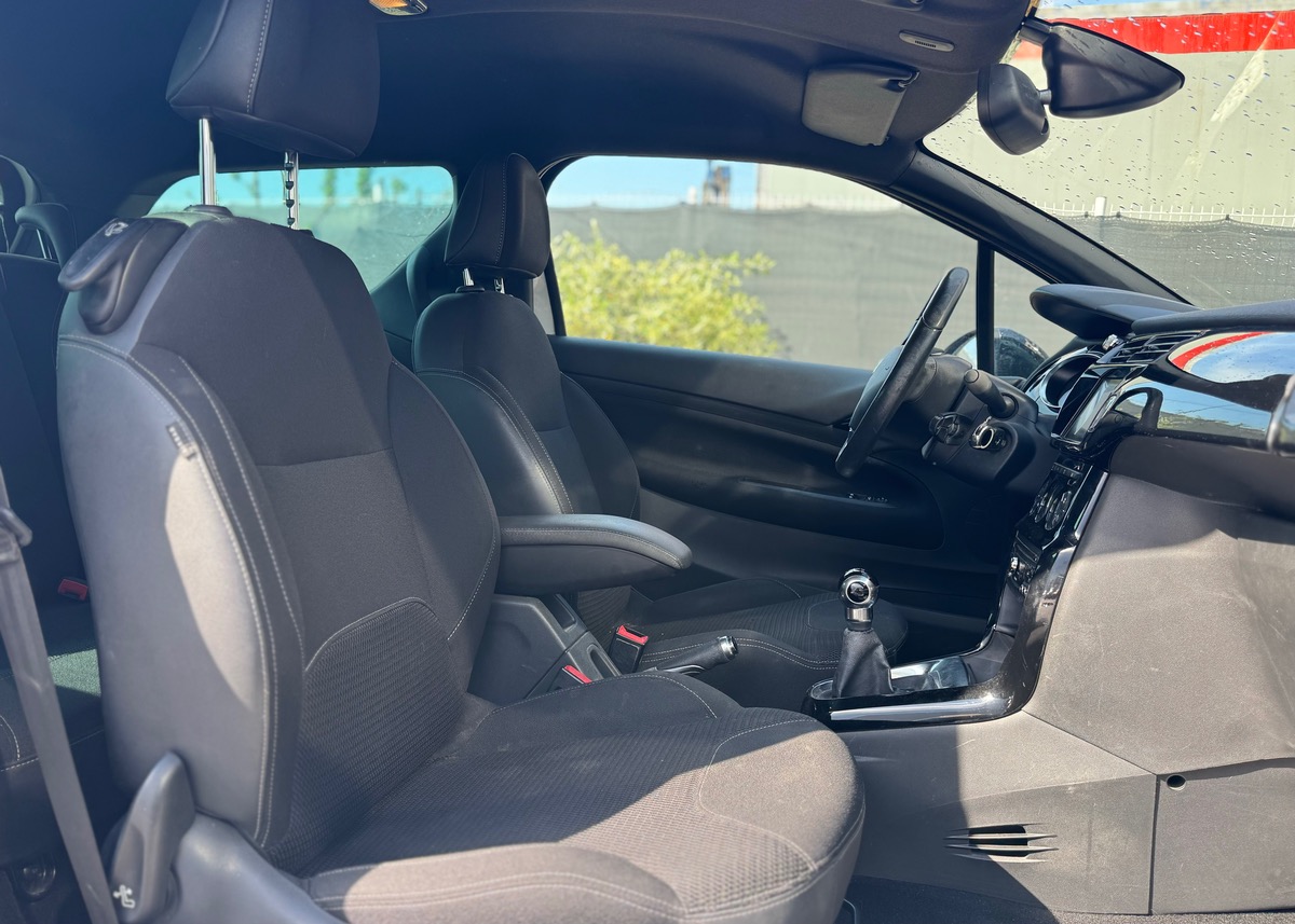 Citroën DS3 (2) 1.6 E-HDI 90 SO CHIC