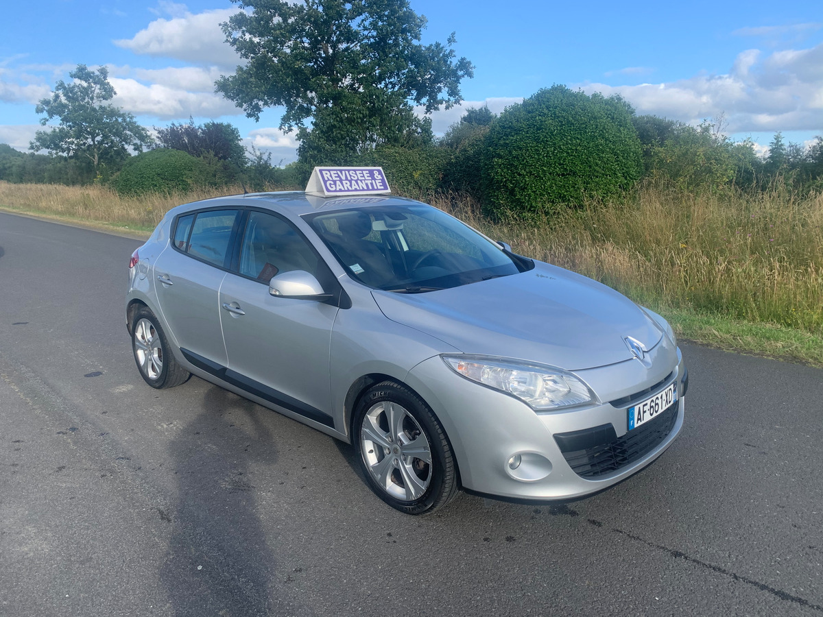 RENAULT Megane mégane 1.5 dci 105ECO2 99898KM