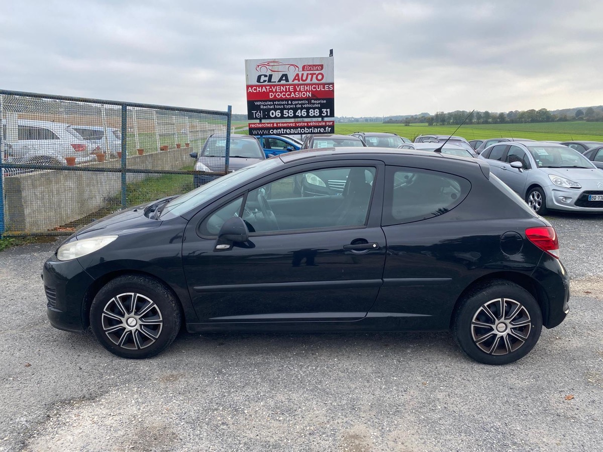 Peugeot 207 1.4i 75cv 167004km confort