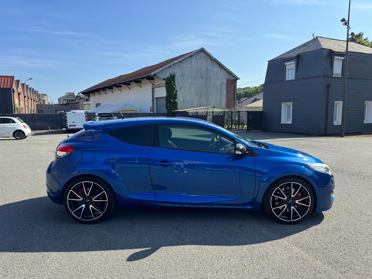 RENAULT Megane III RS 2.0 250 phase 1 Bleue extrême - Garantie