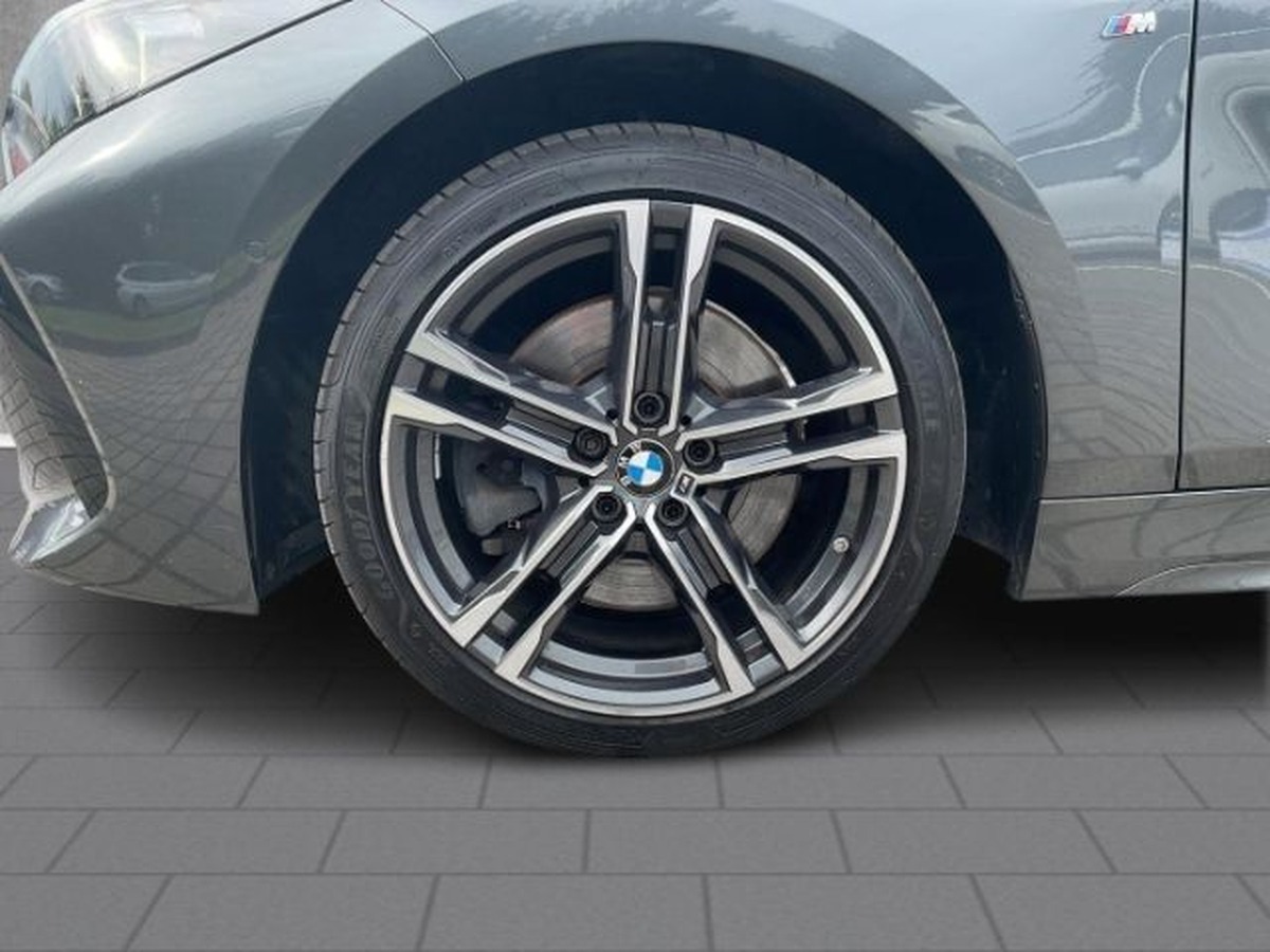 Bmw Série 1 III 120dA xDrive 190ch M Sport / hayon électrique / volant chauffant / caméra