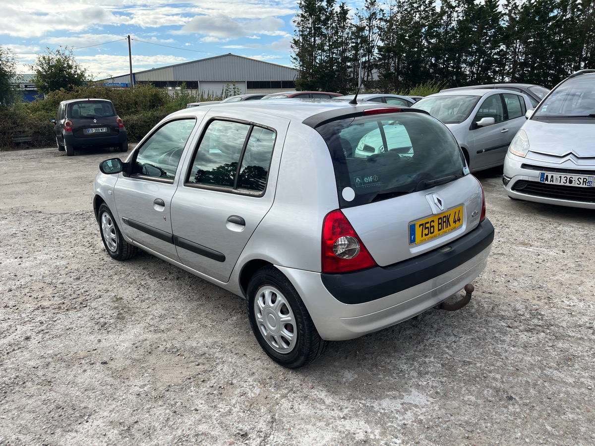 RENAULT Clio 1.2 CAMPUS