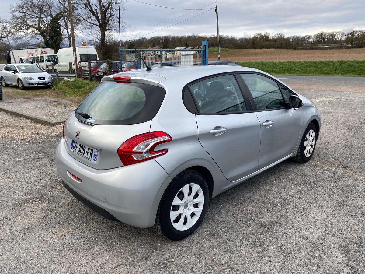 Peugeot 208 1.0 vti 70cv like 95008kms kit de distribution Neuf 