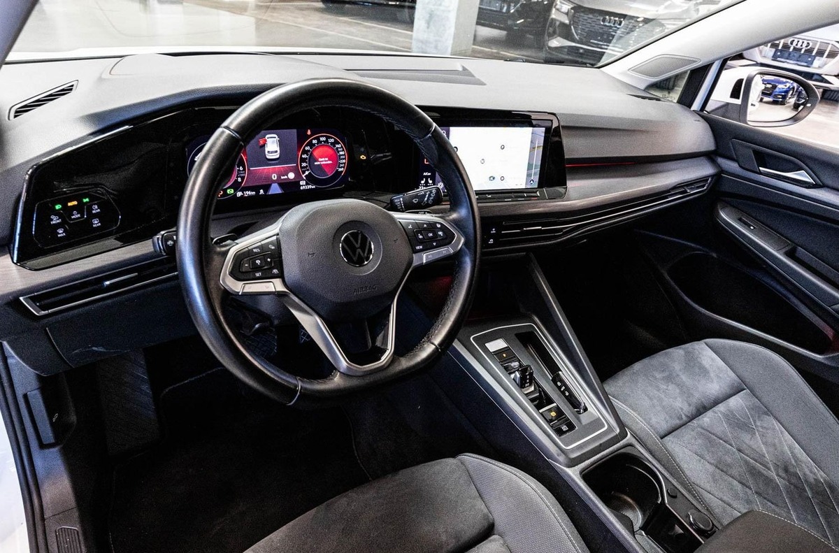 Volkswagen Golf VIII 1.4 eHybrid OPF 204ch Style DSG6