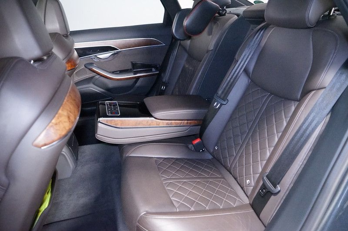 Audi A8 50 TDI 286ch Avus quattro tiptronic 8 B&O Toit ouvrant Caméra 360