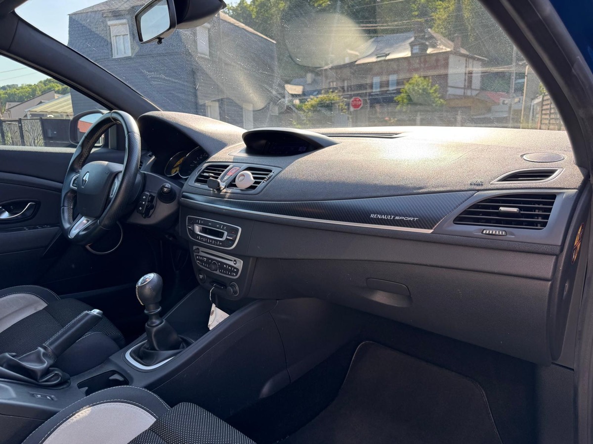 RENAULT Megane III RS 2.0 250 phase 1 Bleue extrême - Garantie