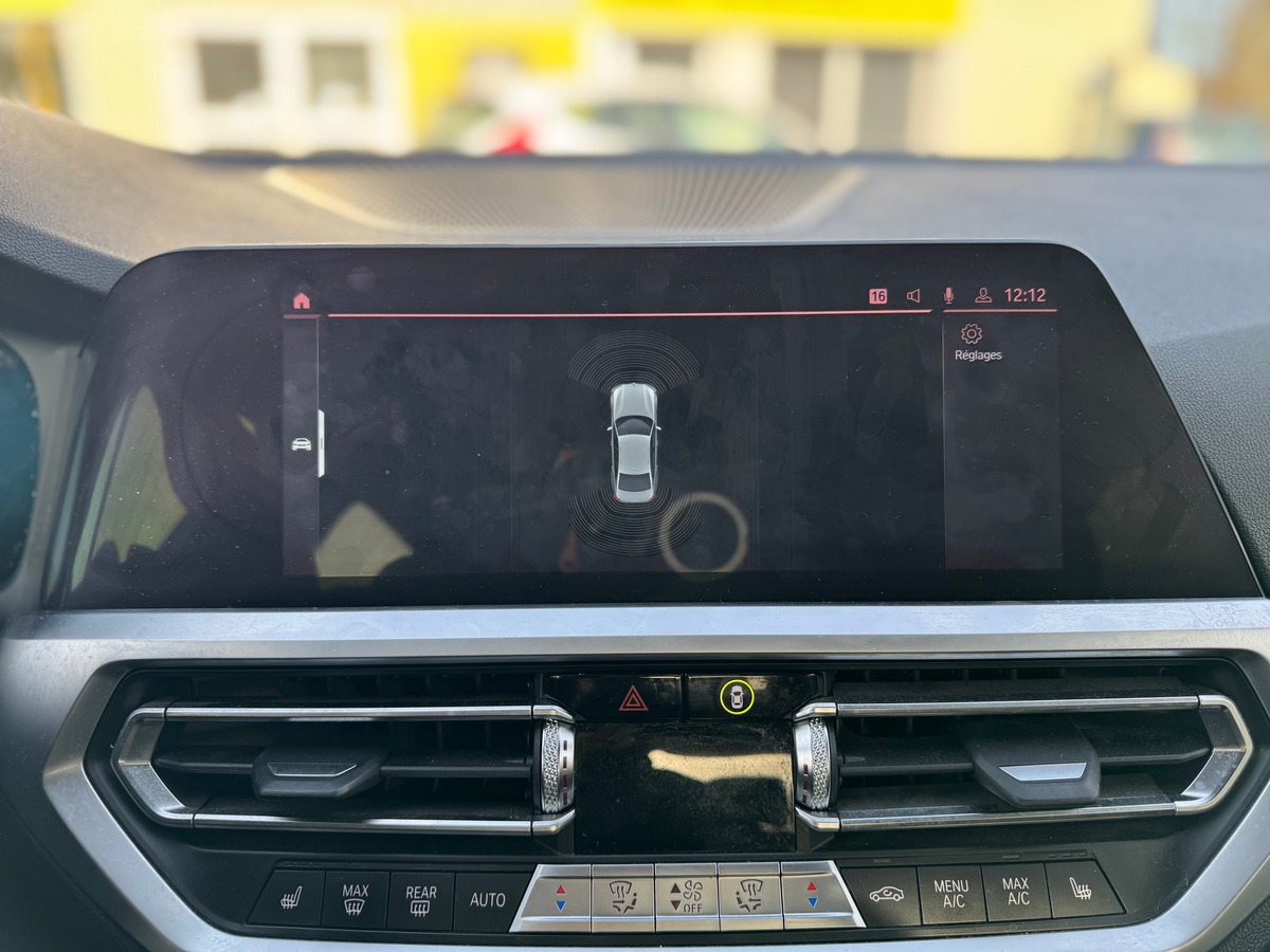 Bmw Série 3 320 i 2.0 184 cv Boîte auto PACK M - APPLE CARPLAY - CUIR - VIRTUAL COCKPIT