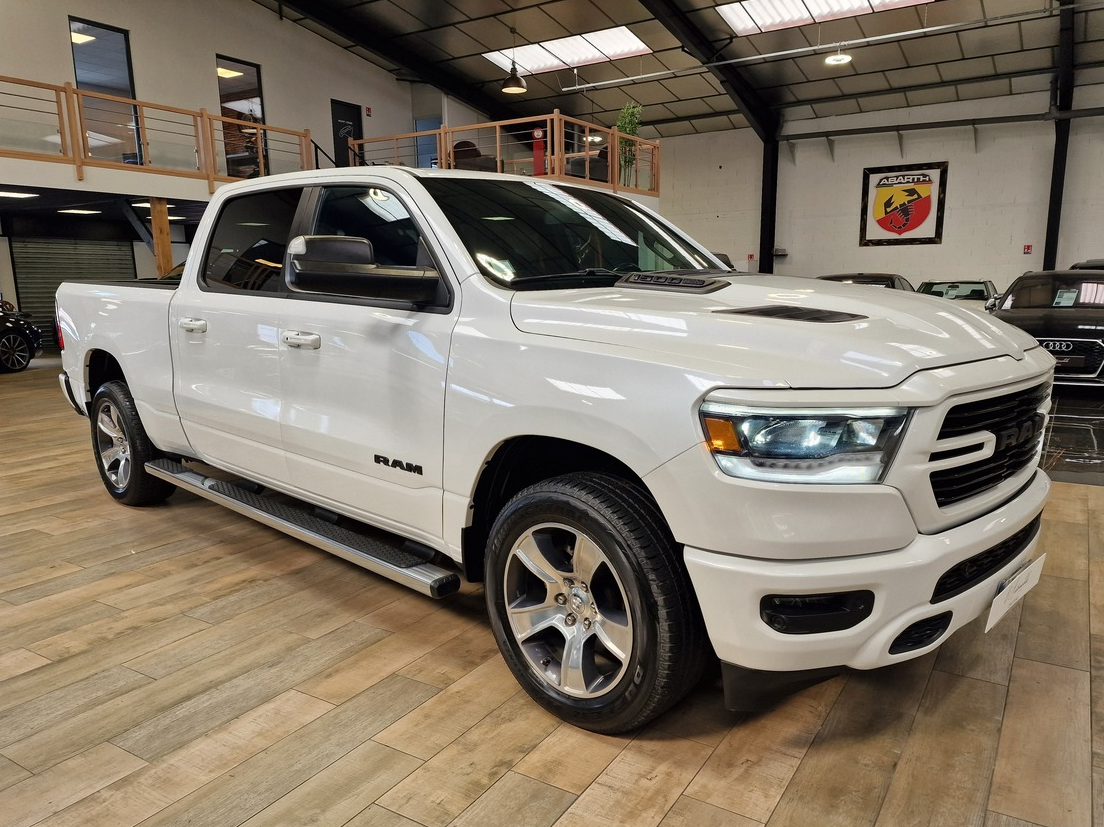 Dodge RAM 1500 5.7 V8 395 SPORT G