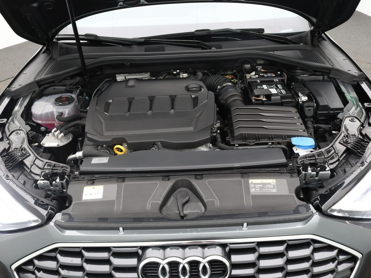 Audi A3 Sportback IV 40 TDI 200ch S line quattro S tronic 7/Bang&Olufsen/Toit ouvrant/Attelage