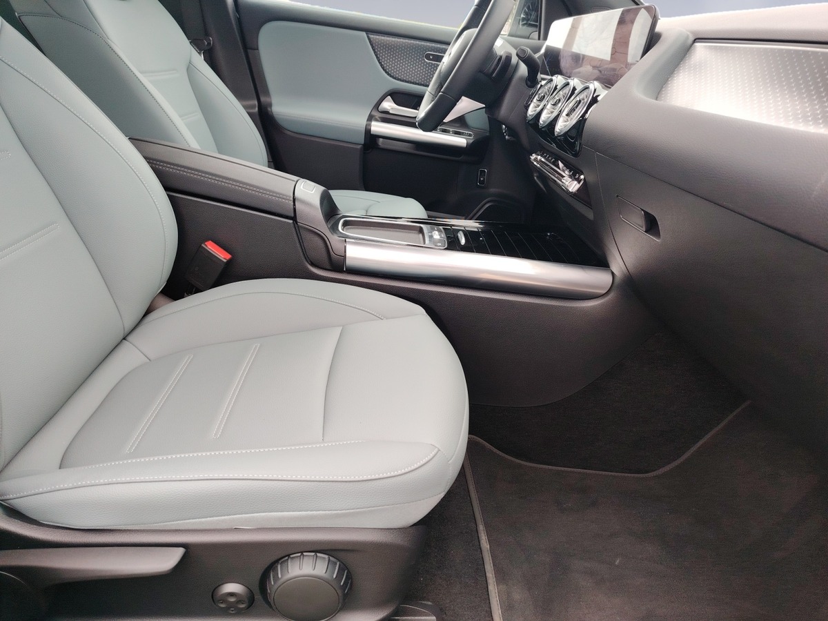 Mercedes-Benz EQA 250 + Edition pack  jantes AMG 6000 kms