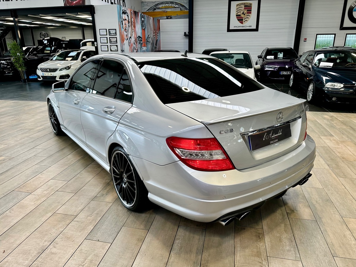 Mercedes-Benz Classe C III 63 AMG W204 6.2 457 BVA7