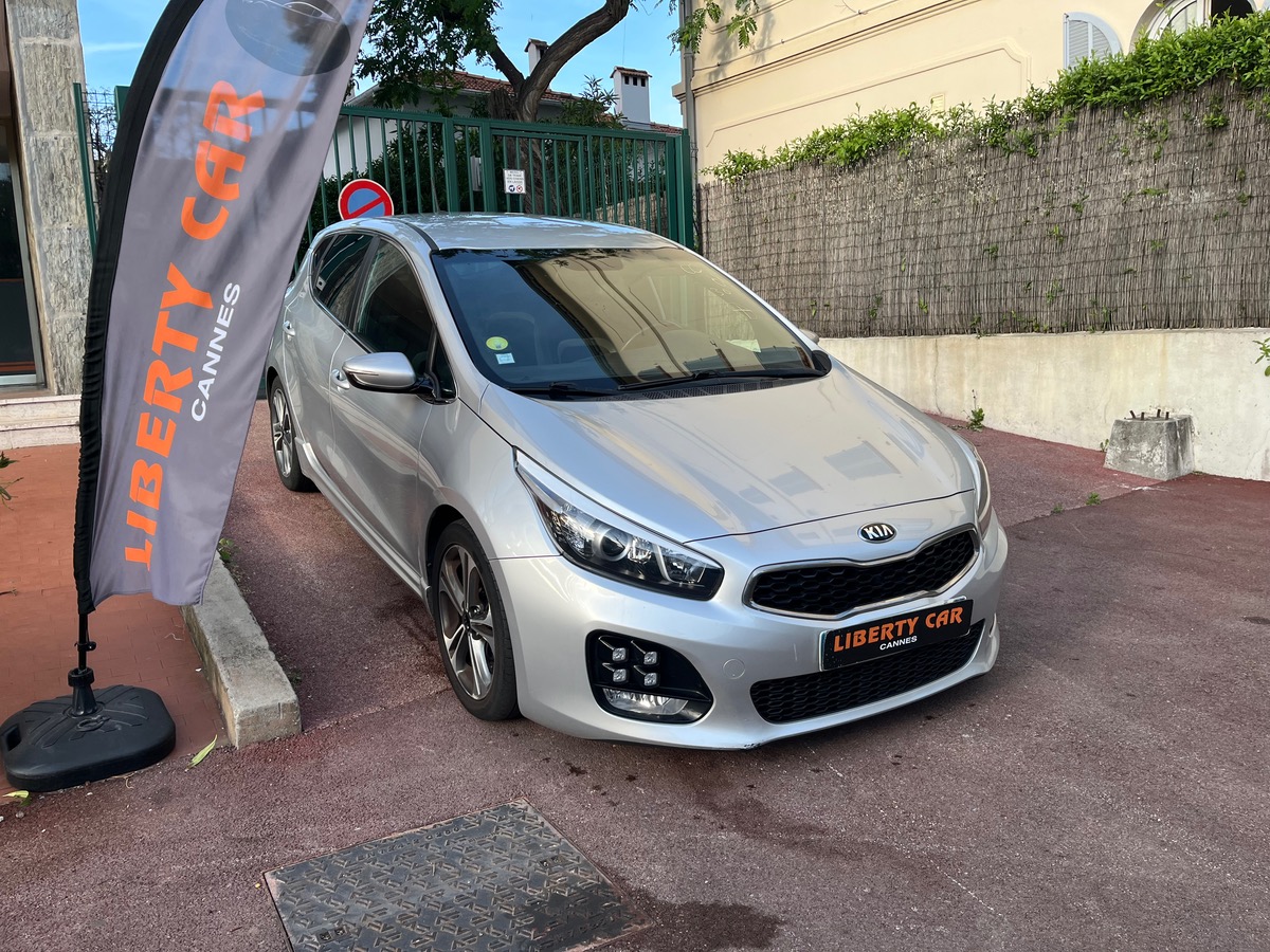 Kia Ceed 1.6 CRDI 136 CV / GT LINE / Caméra de recul / GPS / Jantes