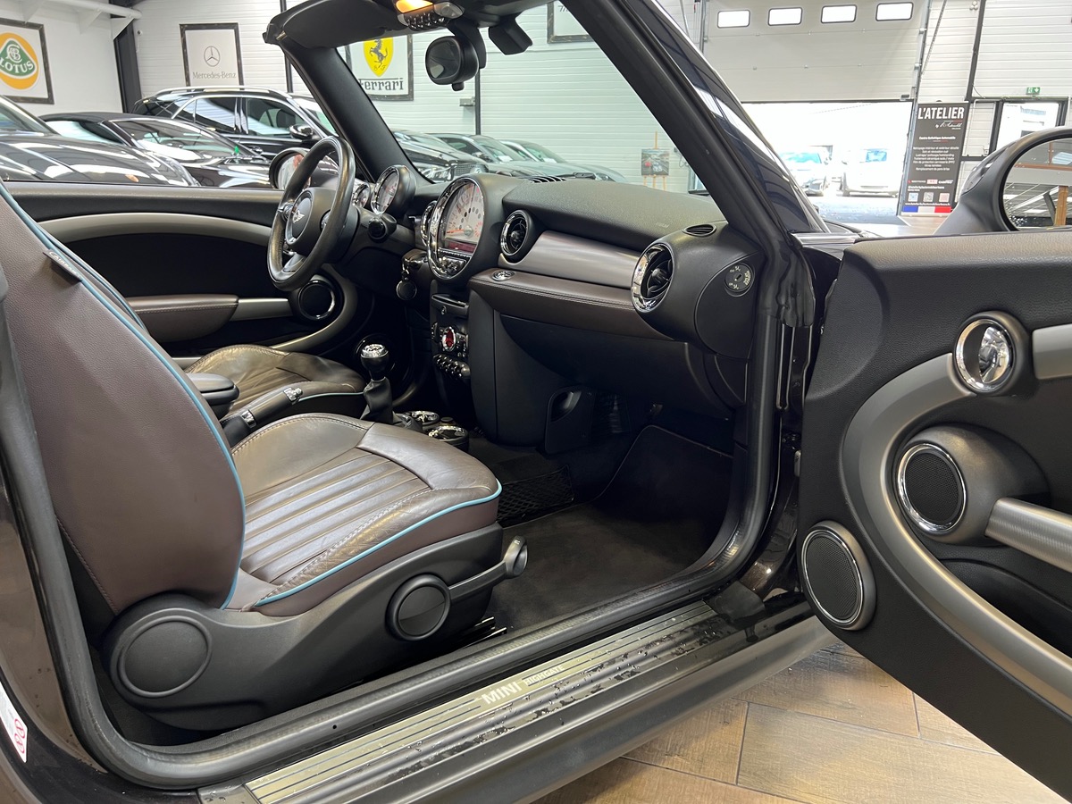 Mini Cabrio COOPER D 1.6 112CV HIGHGATE b