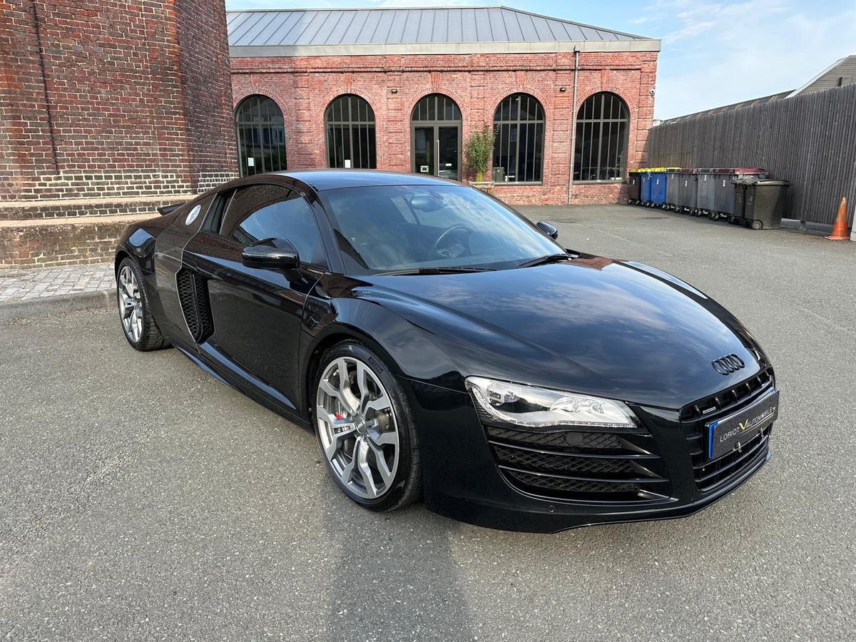 Audi R8 V10 5.2 525 Quattro