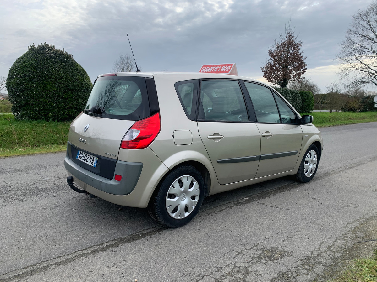 RENAULT Scenic 1.9 DCI 130CH 141305KM