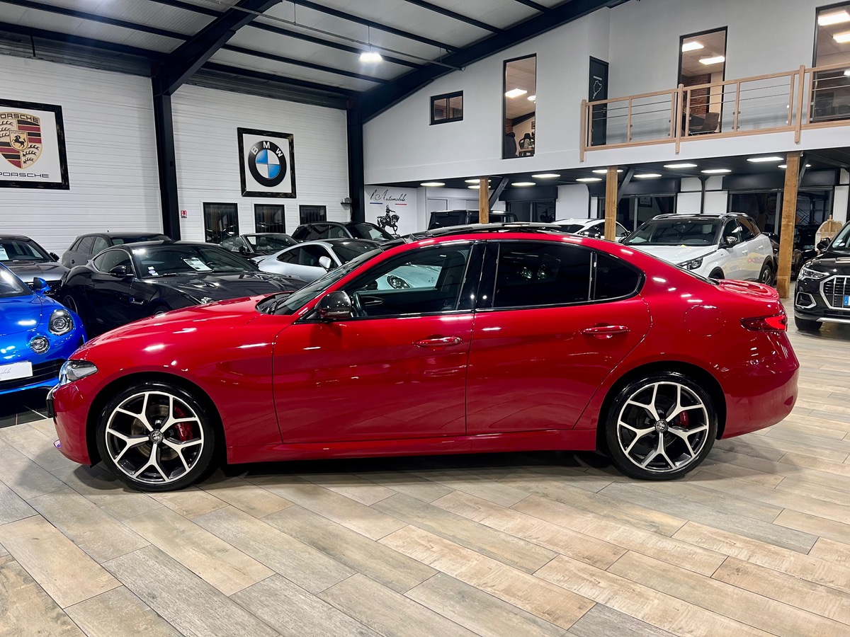 Alfa Romeo Giulia 2.0 TB 200 Sprint AT8 MY20