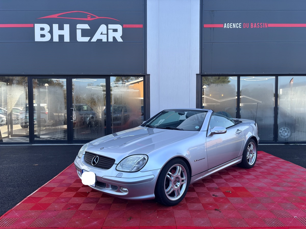 Image: Mercedes Benz SLK 320 V6 3.2 i 218 BVA AMG / JAPON