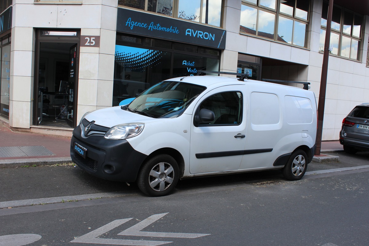 RENAULT Kangoo II (2) 1.5 DCI 90 MAXI / ATTELAGE