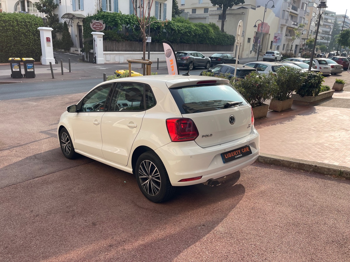 Volkswagen Polo 1.4 TDI 90 CV /  Phase 2 DSG7 / 5 portes / Carplay / Finition ALL STAR