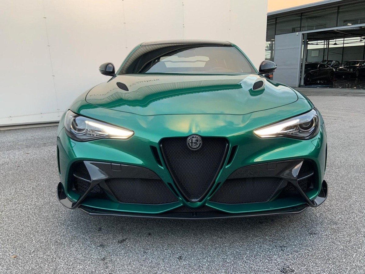 Alfa Romeo Giulia 2.9 V6 540ch GTAm AT8 Edition numérotée 117/500