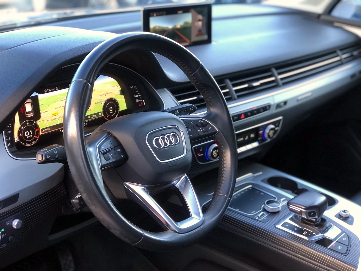 Audi Q7 QUATTRO V6 3.0 TDI 272 BVA8 AVUS EXTENDED