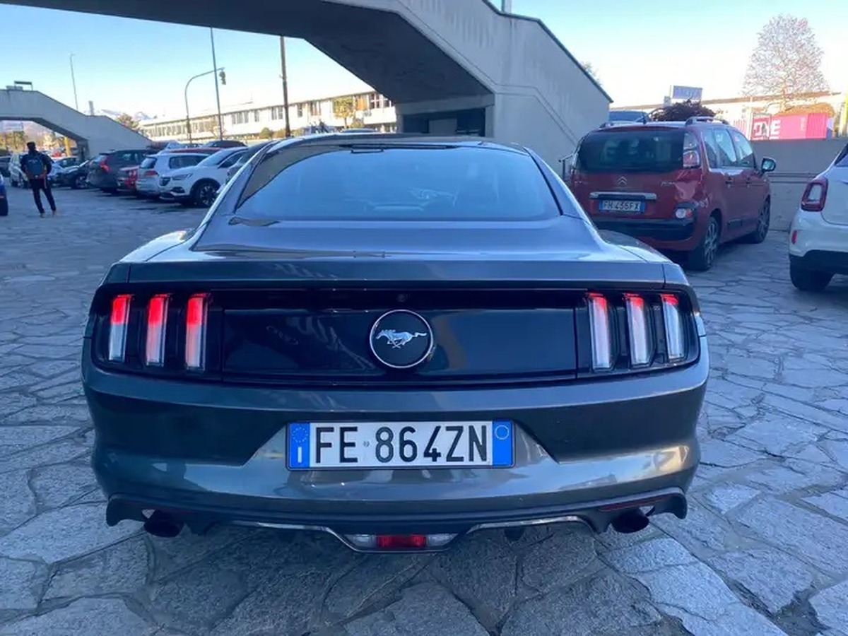 Ford Mustang Fastback VI 2.3 EcoBoost 317ch