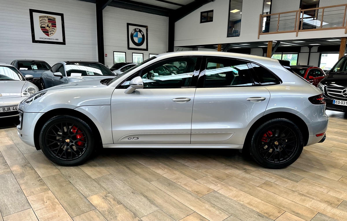 Porsche Macan GTS 3.0 V6 360 cv PDK Options++