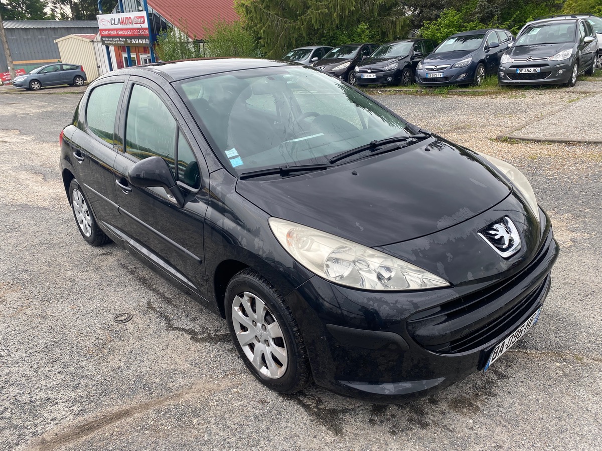Peugeot 207 1.4 hdi 70cv 156000km urban
