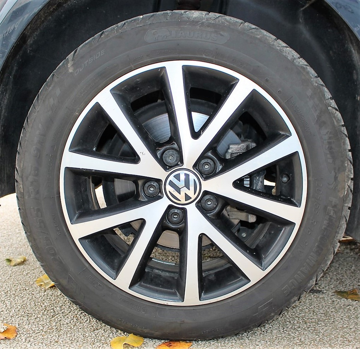 Volkswagen Touran 1.2 TSi 105 ch CONFORTLINE