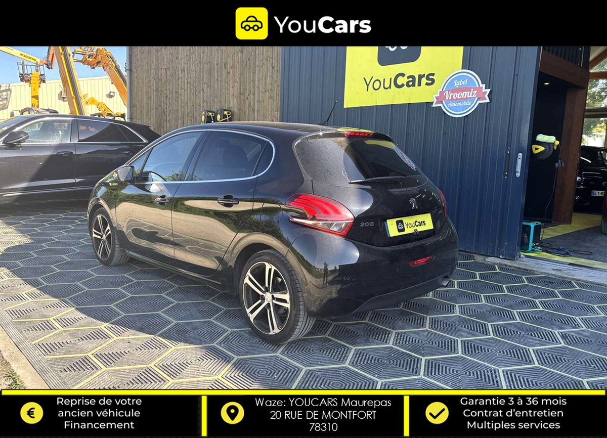 Peugeot 208 GT LINE 5 Portes 1.6 Blue HDi 99 cv RADAR DE RECUL APPLE CARPLAY ENTRETIEN A JOUR