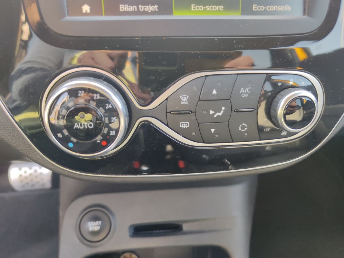 RENAULT Captur TCE 150 INTENS SEULEMENT 37000 KMS