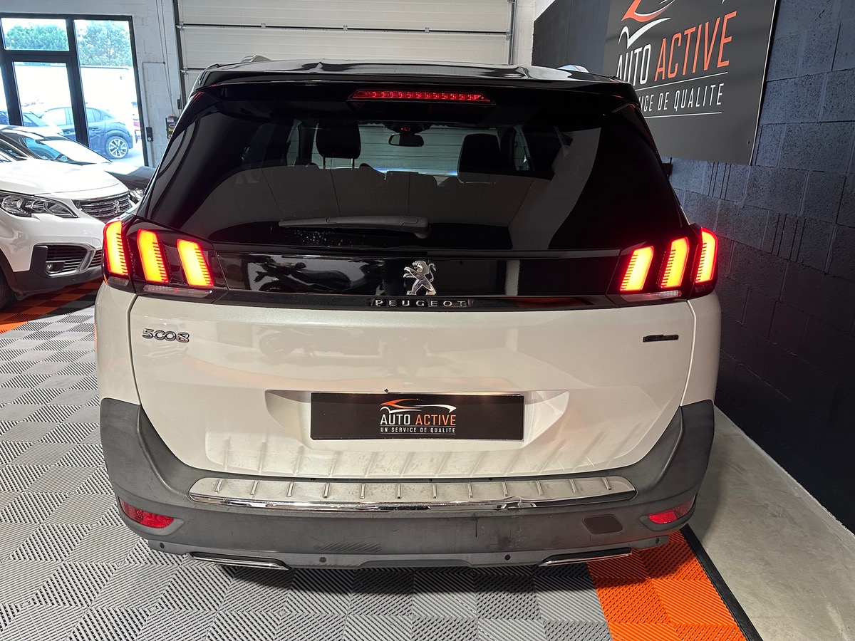 Peugeot 5008 GT LINE 2.0 BlueHDI 150CH
