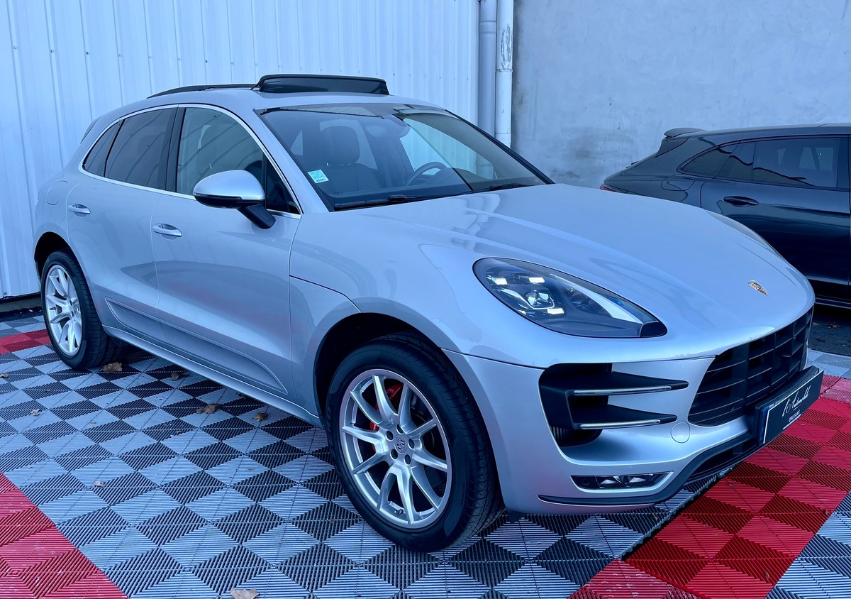 Porsche Macan 3.6 V6 Turbo TO / Bose / PDLS+ c