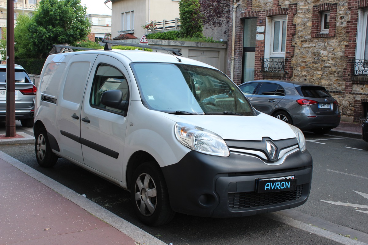 RENAULT Kangoo II (2) 1.5 DCI 110 MAXI / ATTELAGE