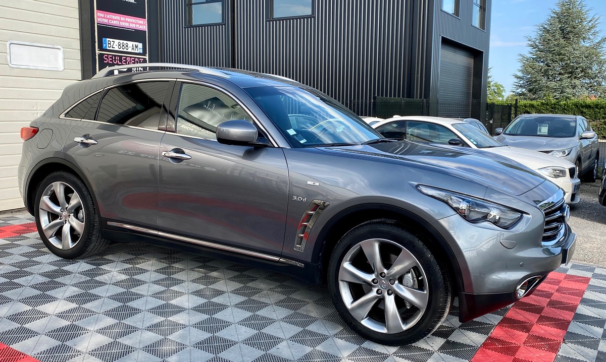 Infiniti QX70 3.0D S 238 CH PREMIUM