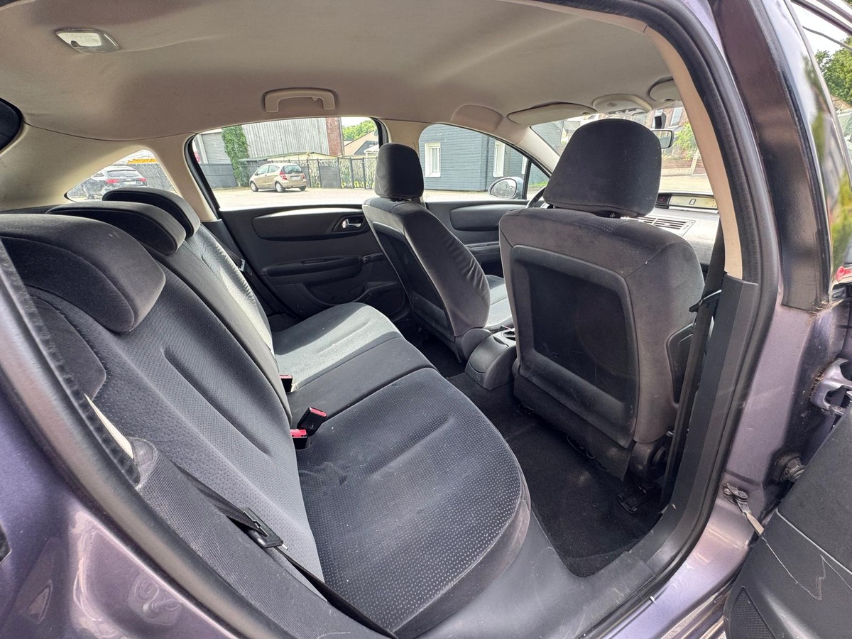 Citroën C4 1.6HDI 90-Finition Virgin Méga-Garantie