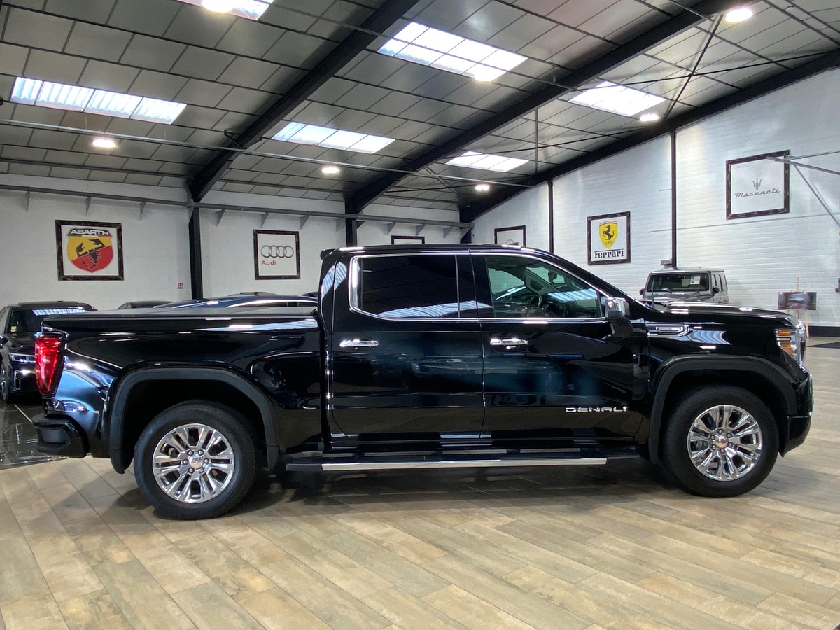 GMC Sierra DENALI 5.3 V8 355 FULL TVA RECUP b