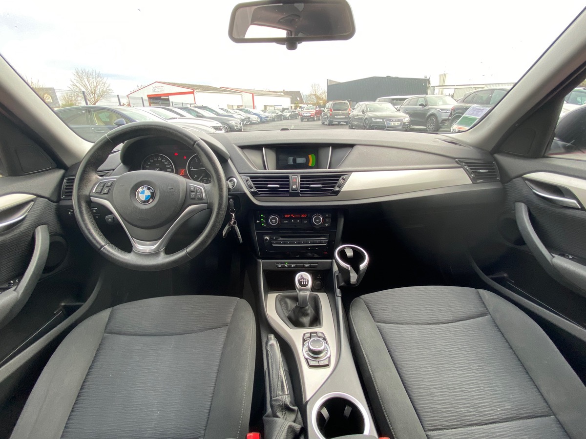 Bmw X1 Sdrive 18d 143 Lounge c