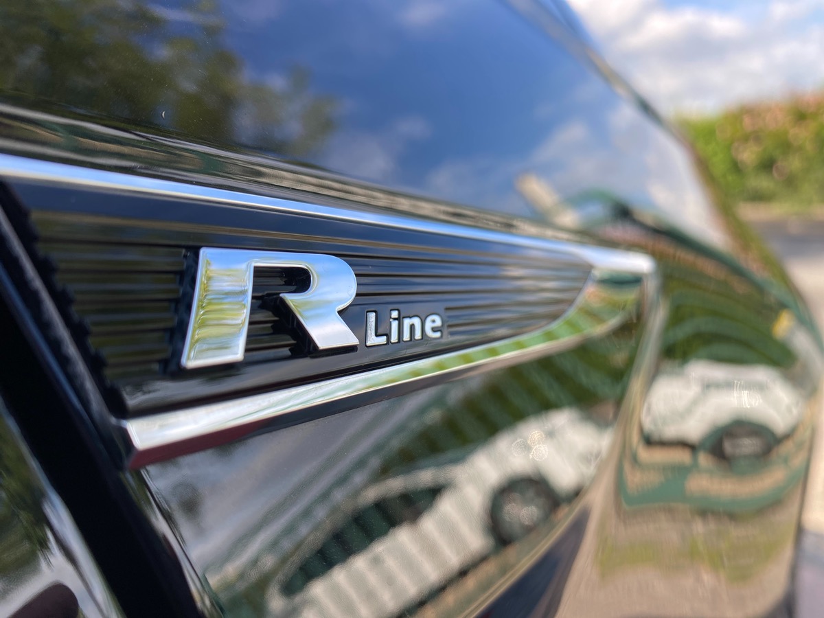 Volkswagen Polo 1.0 TSI 115 R-LINE CAR PLAY